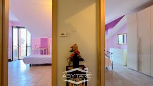 La tua casa Abytare..
Alcune immagini di questo an...