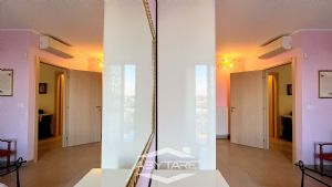 La tua casa Abytare..
Alcune immagini di questo an...