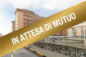 AMPIO TRILOCALE IN COMPLESSO SIGNORILE