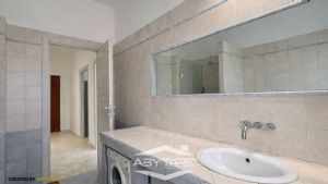 La tua casa Abytare..
Alcune immagini di questo an...