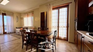 La tua casa Abytare..
Alcune immagini di questo an...