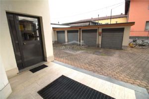 Bilocale in vendita ritrutturato Beinasco centro storico