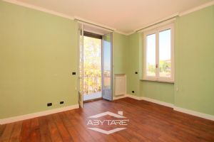 Appartamento ristrutturato in villa d'epoca