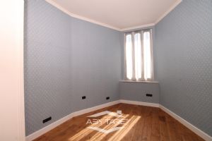 Appartamento ristrutturato in villa d'epoca