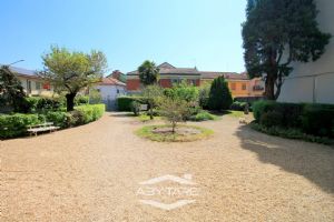 Appartamento ristrutturato in villa d'epoca