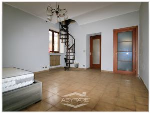 VINOVO CENTRO: CASA INDIPENDENTE CON CORTE PRIVATA