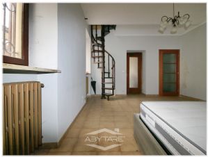 VINOVO CENTRO: CASA INDIPENDENTE CON CORTE PRIVATA