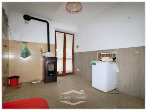 VINOVO CENTRO: CASA INDIPENDENTE CON CORTE PRIVATA