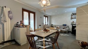 La tua casa Abytare..
Alcune immagini di questo an...