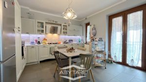 La tua casa Abytare..
Alcune immagini di questo an...