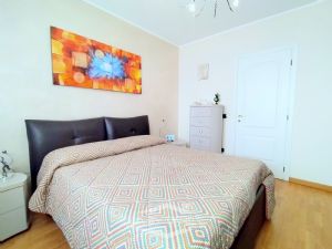 COSTRUZIONE 2007 - TRILOCALE CON DOPPIA ESPOSIZIONE