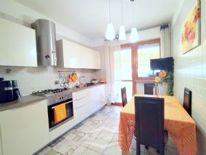 COSTRUZIONE 2007 - TRILOCALE CON DOPPIA ESPOSIZIONE