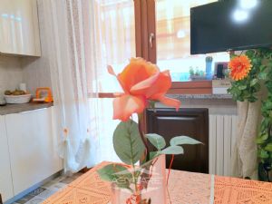 COSTRUZIONE 2007 - TRILOCALE CON DOPPIA ESPOSIZIONE