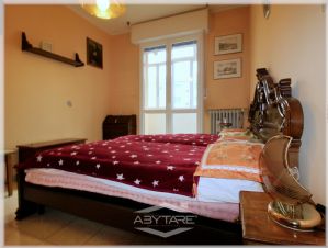 QUADRILOCALE VENDESI CON BOX VIA ROVEDA 13 TORINO