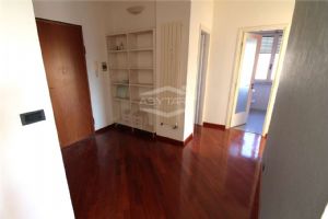 Beinasco in vendita trilocale libero subito