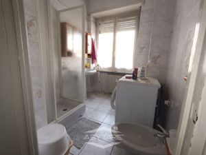 AMPIO BILOCALE ZONA LINGOTTO