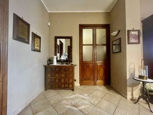 4 locali vendita Orbassano Via di Nanni 16