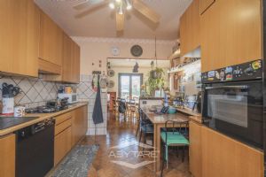 VILLA A SCHIERA CON GIARDINO E AMPIO BOX AUTO