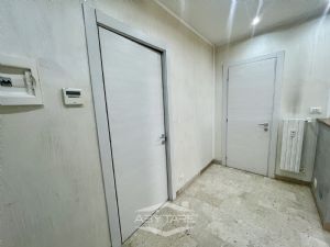 2 locali vendita Moncalieri Strada Genova 82