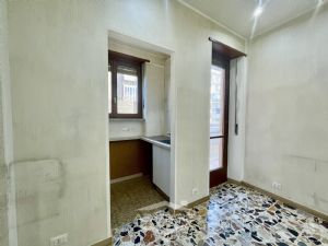 2 locali vendita Moncalieri Strada Genova 82