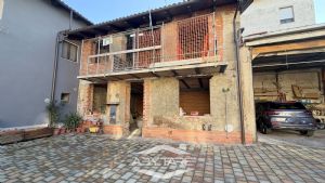 Terratetto allo stato grezzo