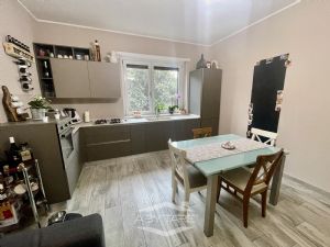 2 locali vendita Moncalieri Strada Torino 71