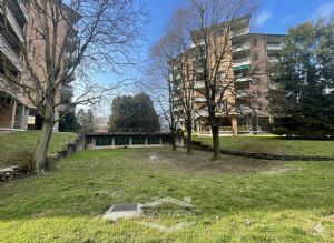 2 locali vendita Moncalieri Strada Torino 71