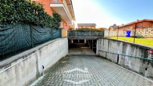 In contesto residenziale tranquillo e ben abitato,...