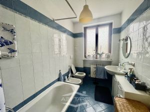 2 locali affittasi Moncalieri Strada Genova 255