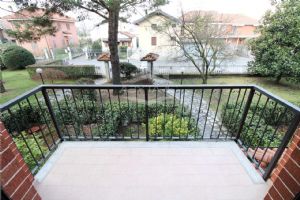 BEINASCO IN VENDITA TRILOCALE CON BOX LIBERO SUBITO