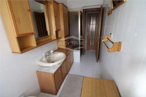 BEINASCO IN VENDITA TRILOCALE CON BOX LIBERO SUBITO