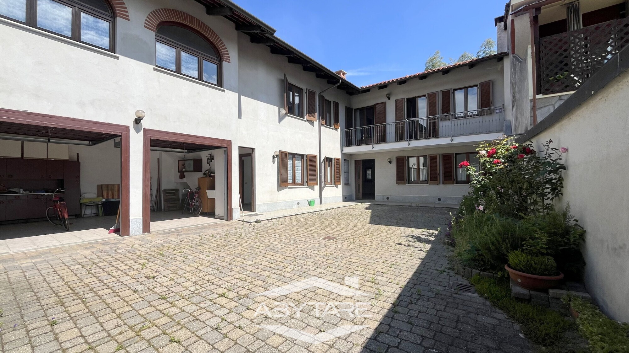 Casa semindipendente ideale come bifamiliare