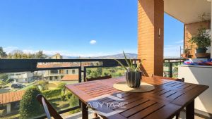 La tua casa Abytare..
Alcune immagini di questo an...