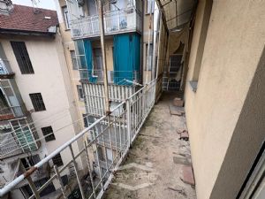 AMPIO TRILOCALE LIBERO SUBITO ZONA OSPEDALI