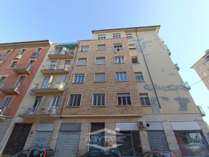 AMPIO TRILOCALE LIBERO SUBITO ZONA OSPEDALI