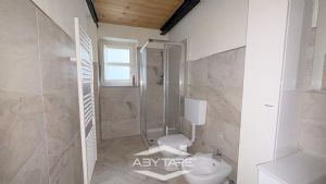 Loft con soppalco in palazzo storico a Carignano