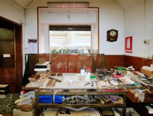 NEGOZIO D'EPOCA IN VIA SAN MASSIMO TORINO CENTRO