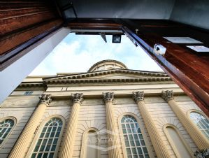 NEGOZIO D'EPOCA IN VIA SAN MASSIMO TORINO CENTRO