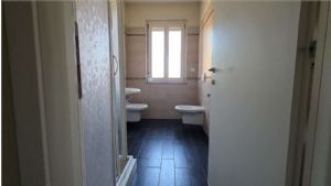 VIA BELBO BILOCALE CON BOX E POSTO AUTO