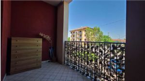 VIA BELBO BILOCALE CON BOX E POSTO AUTO