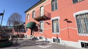 Immobile indipendente con attivita' di ristorazione e abitazione