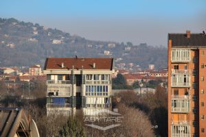 5 Locali Panoramico Ultimo Piano Mirafiori