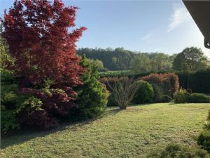 VILLA CON PISCINA E CAMPO DA TENNIS A POCHI MINUTI DA ASTI