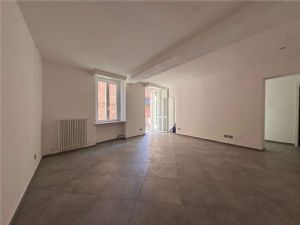 ZONA PEDONALE ALLOGGIO FINEMENTE RISTRUTTURATO