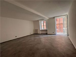 ZONA PEDONALE ALLOGGIO FINEMENTE RISTRUTTURATO