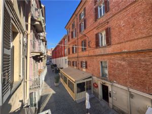 ZONA PEDONALE ALLOGGIO FINEMENTE RISTRUTTURATO