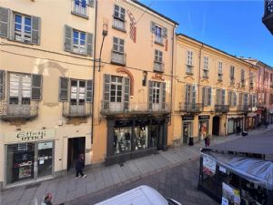 ZONA PEDONALE ALLOGGIO FINEMENTE RISTRUTTURATO