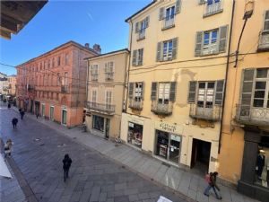 ZONA PEDONALE ALLOGGIO FINEMENTE RISTRUTTURATO