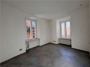 ZONA PEDONALE ALLOGGIO FINEMENTE RISTRUTTURATO