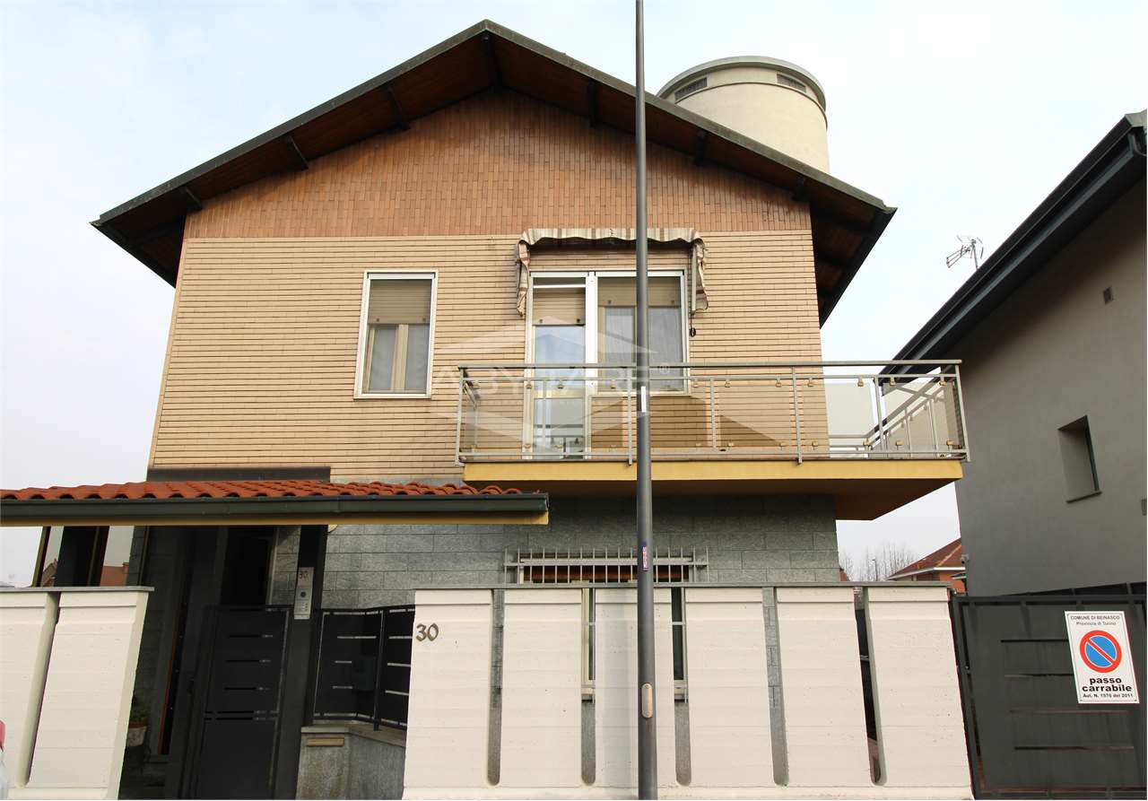 BEINASCO CENTRO VILLA UNI/BIFAMILIARE